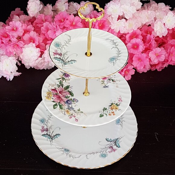 Handmade 3 Tier Bone China Cake Stand Floral Dessert Serving Tray - Picture 7 of 9